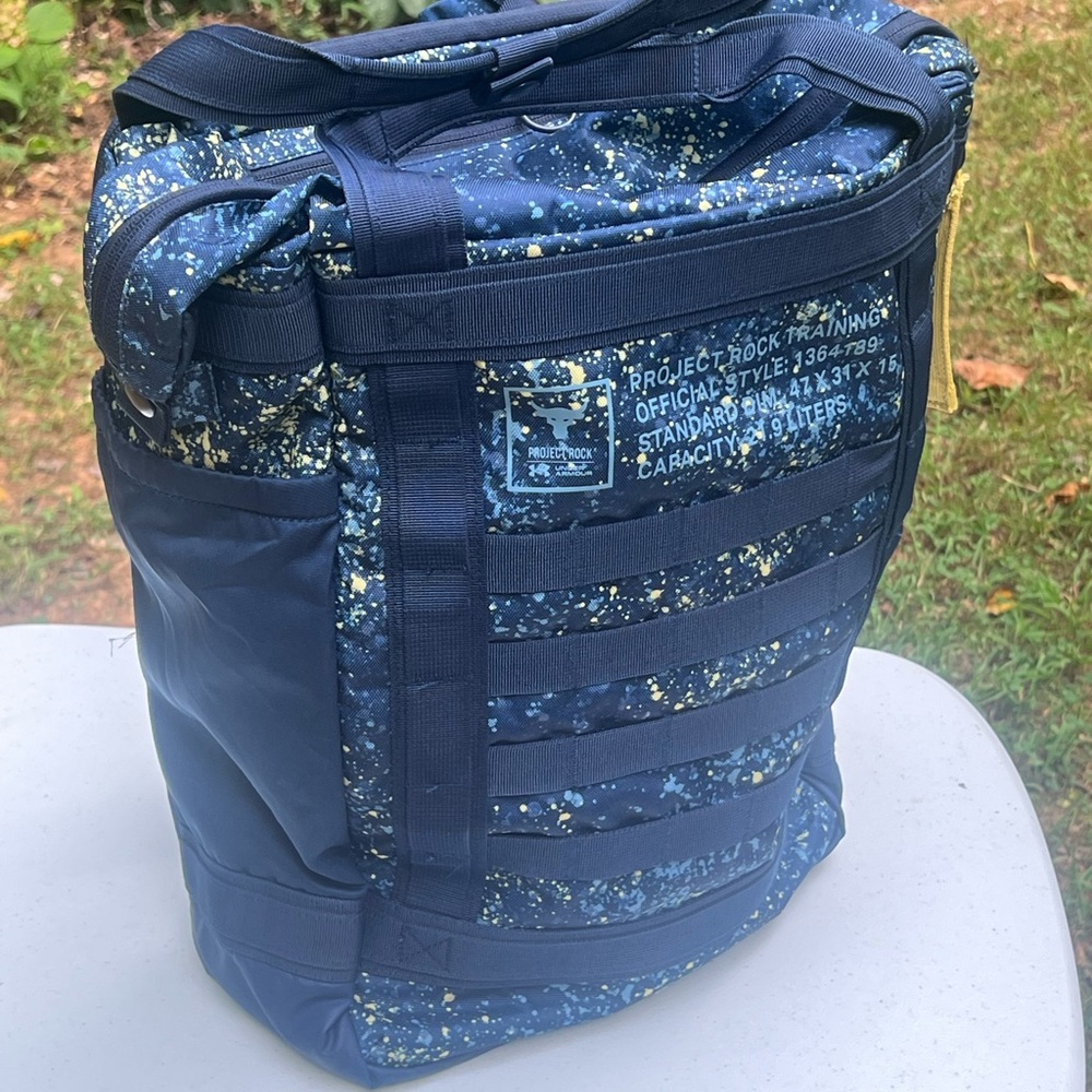 Under Armour Project Rock Camo Men's duffel/backpack